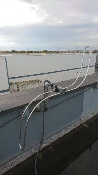 Installation d'une antenne FM omnidirectionnelle pour un commerce à Reims