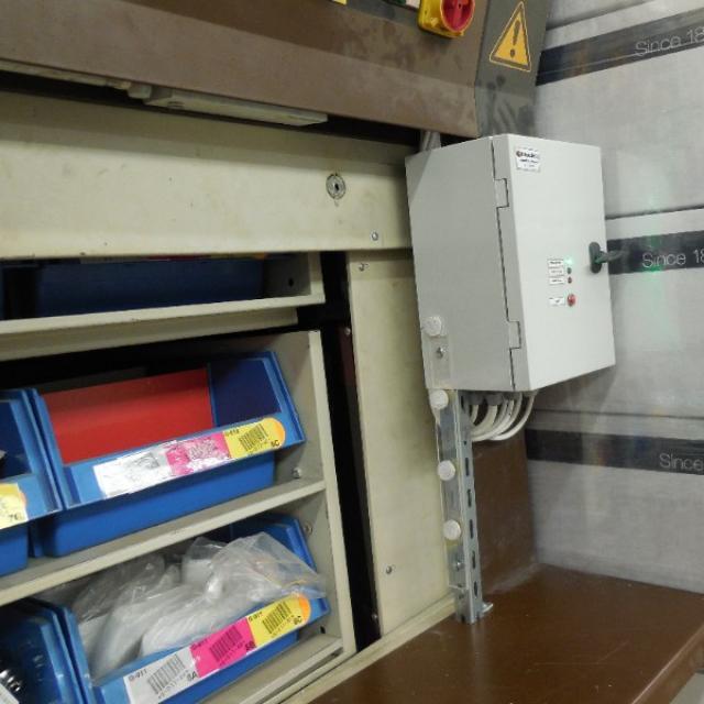 Mise en sécurité électrique d'une machine pour une industrie à Reims